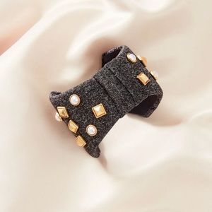 Stella & Dot Crush It Bow Cuff